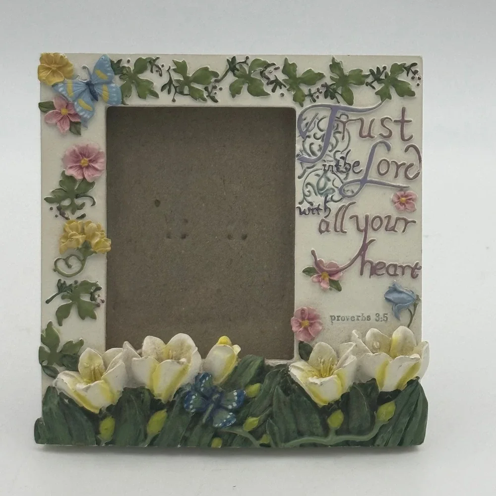 Proverbs 3:5 Trust in the Lord Floral Resin Picture Frame 2.5x3.5 Butterfly